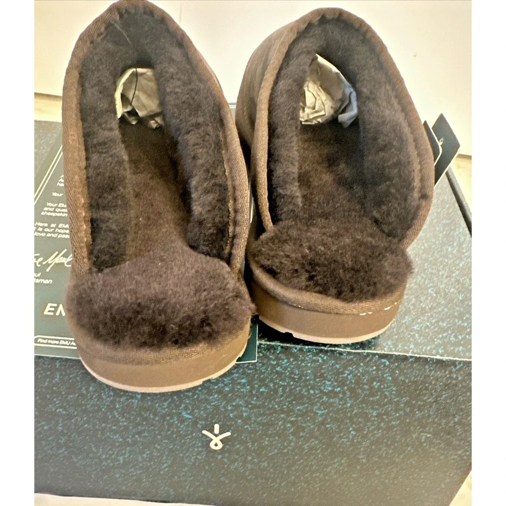 EMU MP10528 Platinum Esperence Men Size 9 Women Size 10 Sheepskin Slippers Brown